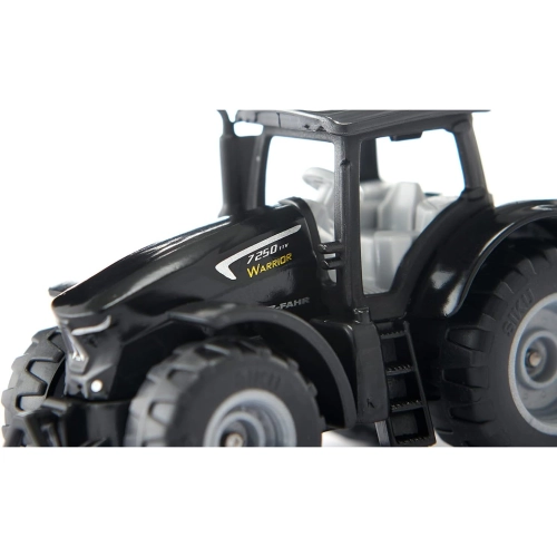 Traktorek DEUTZ-FAHR TTV 7250 Warrior model metalowy SIKU S1397